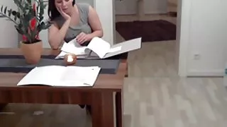 Milf cum alates kõva riista tema perse