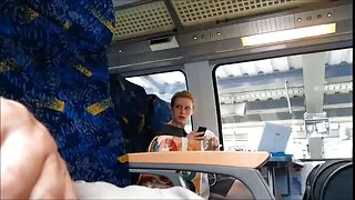 Fucks brünett naaber, kuid väga karm