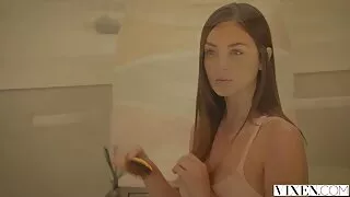 Anastasia sõrmede cum jaoks sigaret